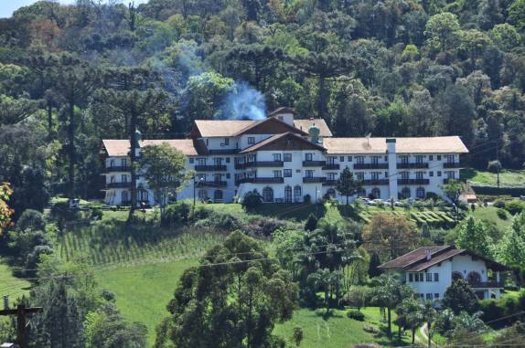 Prédios típicos em Treze Tilias, em Santa Catarina